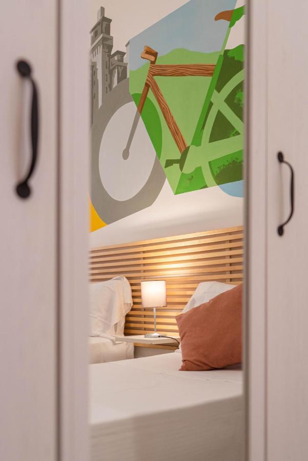 Bed & Bike Ferrara Bed & Breakfast ภายนอก รูปภาพ