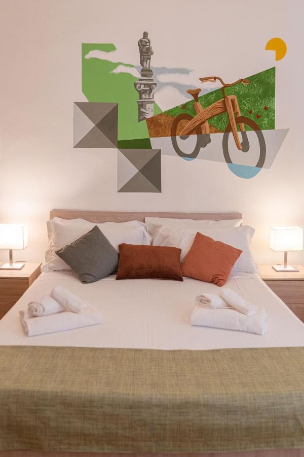 Bed & Bike Ferrara Bed & Breakfast ภายนอก รูปภาพ