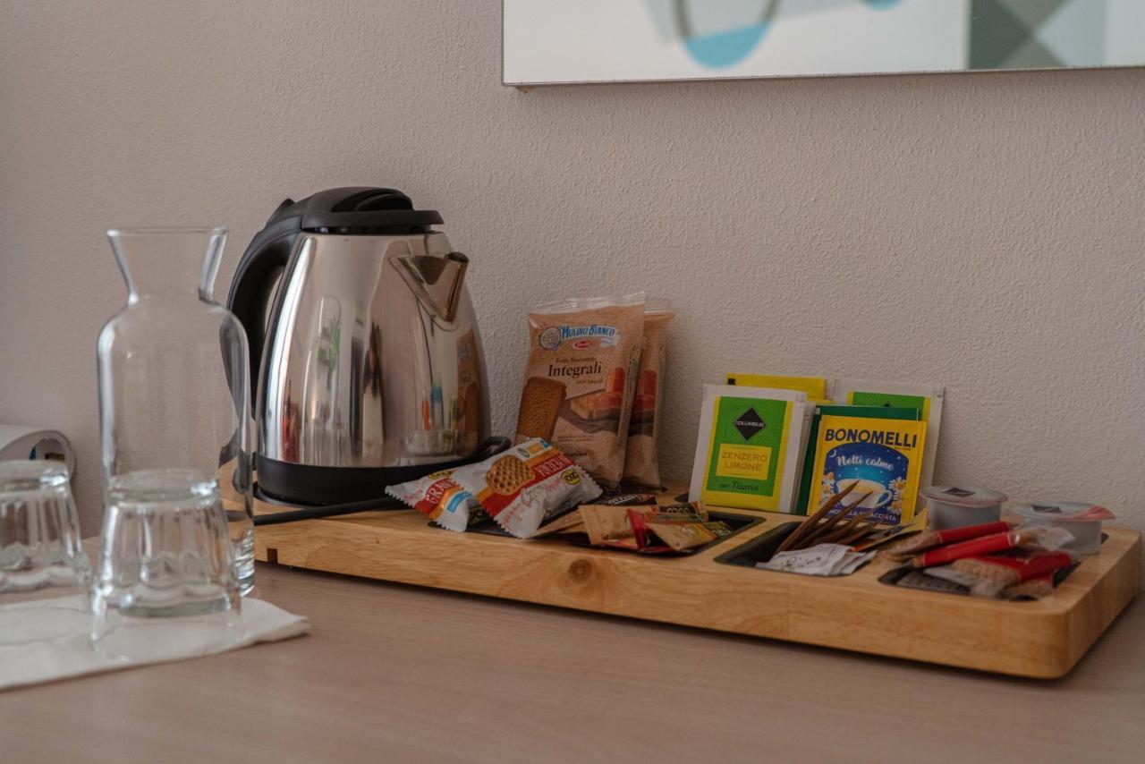 Bed & Bike Ferrara Bed & Breakfast ภายนอก รูปภาพ