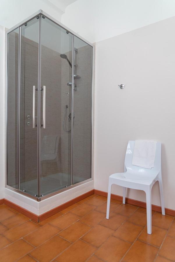 Bed & Bike Ferrara Bed & Breakfast ภายนอก รูปภาพ