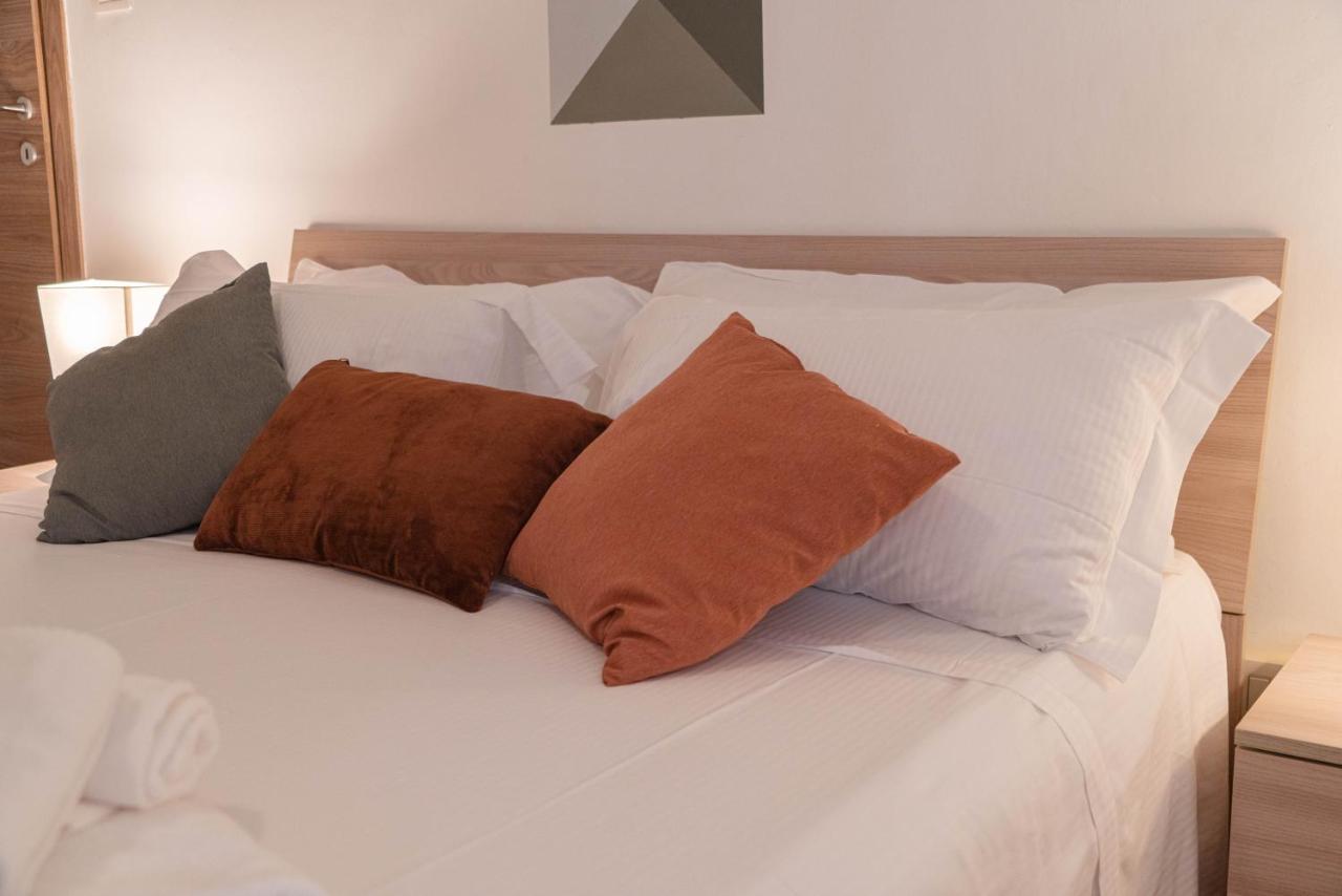Bed & Bike Ferrara Bed & Breakfast ภายนอก รูปภาพ